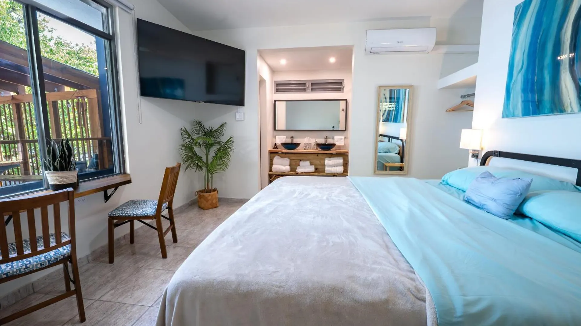 Oceanfront 5Br Oasis W Decks & Direct Beach Access Mayaguez Casa vacanze
