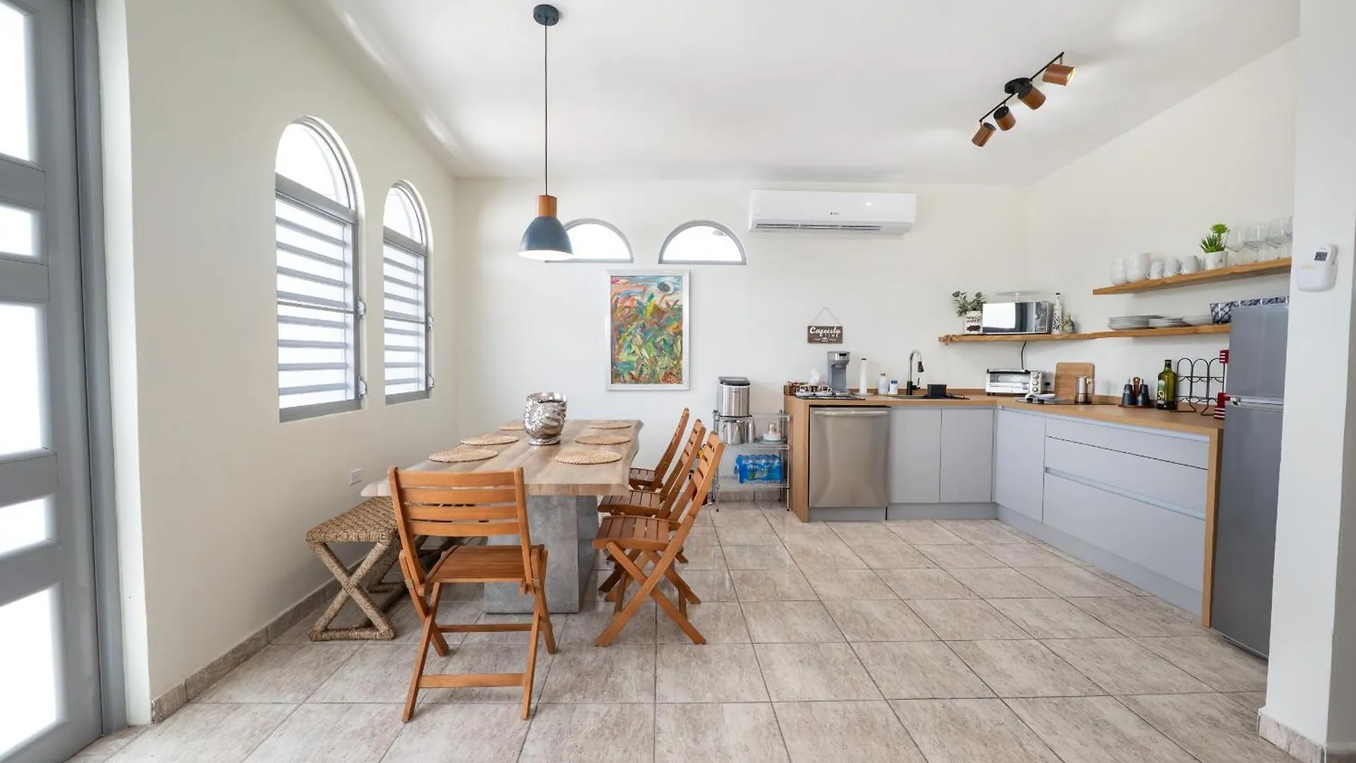 Oceanfront 5Br Oasis W Decks & Direct Beach Access Mayagüez 0*,  Portoriko